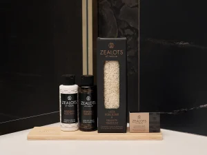 Luxury Zealots of Nature toiletries and bath essentials displayed in the Meltemi Villa bathroom.